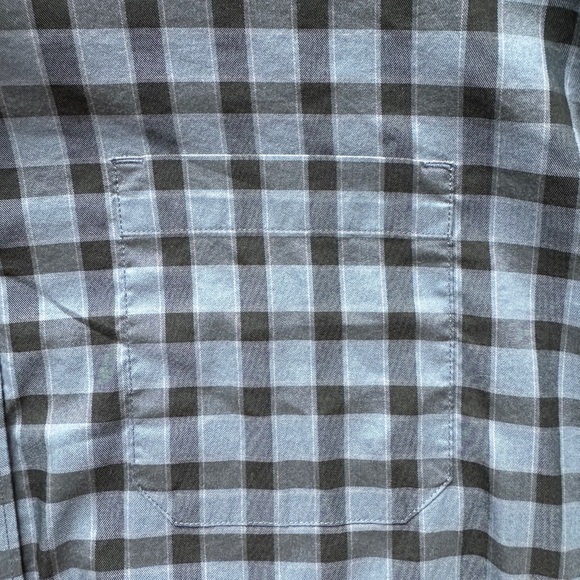 Travis Mathew Short Sleeve Button Shirt: xxl - Picture 6 of 8